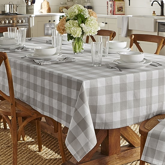 Threadmade Farmhouse Living Buffalo Check Tablecloth