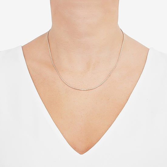 Womens 14K Gold 18 Inch Chain Necklace