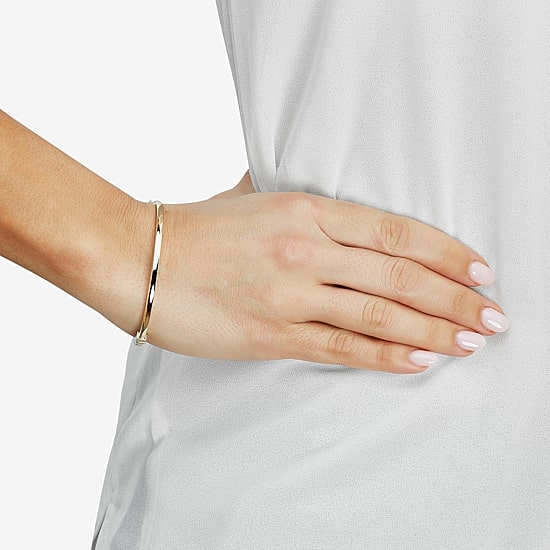 Womens 14K Gold Bangle Bracelet