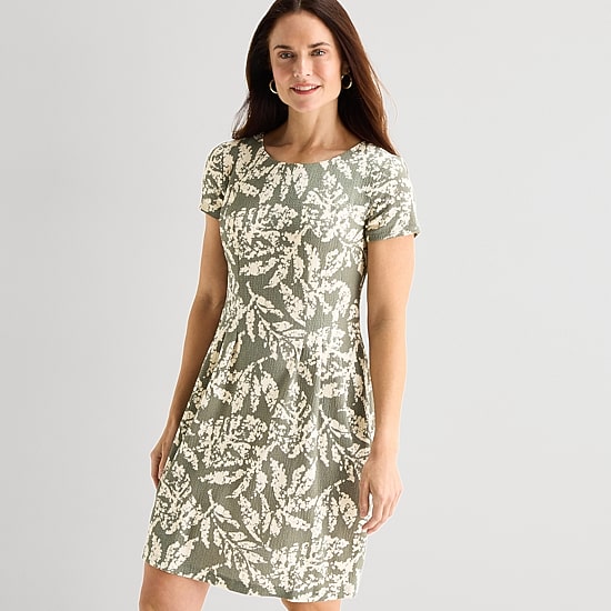 Connected Apparel Womens Round Neck Short Sleeve Fitted Floral Fit + Flare Dress