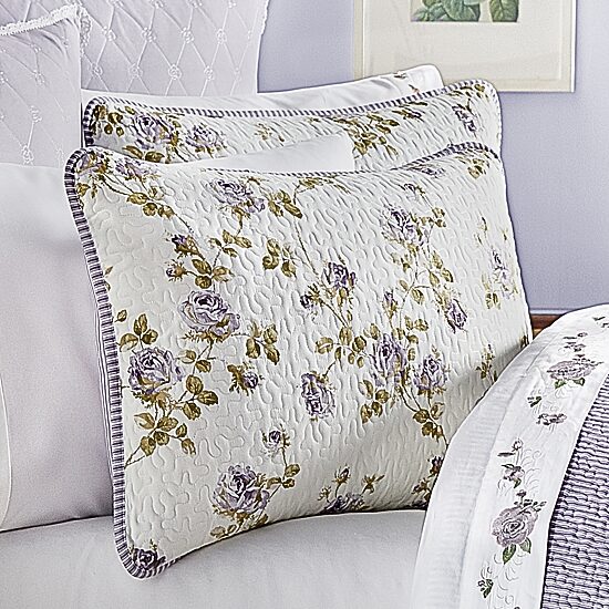 Royal Court Rosemary Floral Quilt Set
