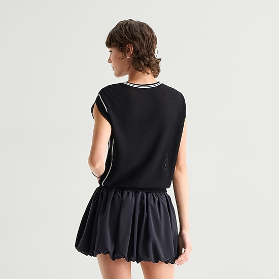Stylus Womens Crew Neck Sleeveless Pullover Sweater