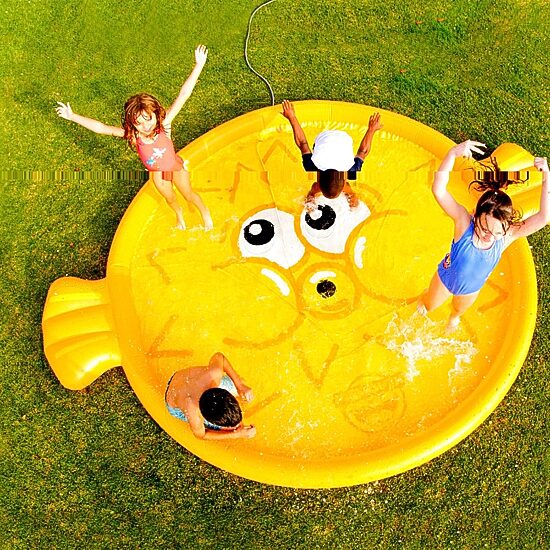 Big Mouth Blowfish Splash Pad