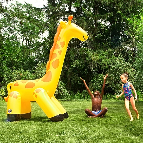 Big Mouth Giraffe Sprinkler