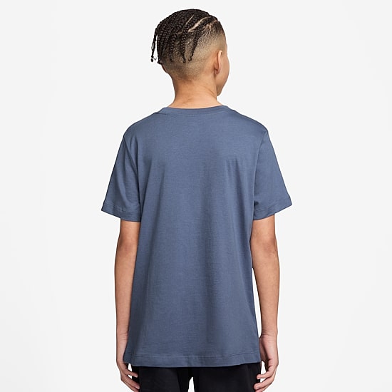 Nike Club Big Kid Unisex Crew Neck Short Sleeve Classic Fit Graphic T-Shirt