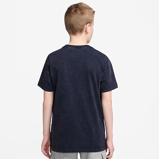 Nike Club Big Kid Unisex Crew Neck Short Sleeve Classic Fit Graphic T-Shirt