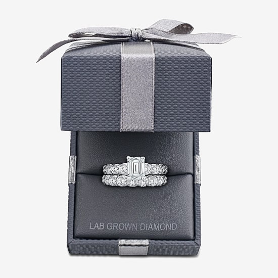 Signature By Modern Bride (G / Si1-Si2) Womens 4 CT. T.W. Lab Grown White Diamond 10K Gold Side Stone Bridal Set