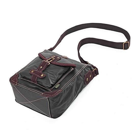 TSD Brand Dolphin Crossbody Bag