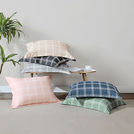Swift Home Lightweight Reversible Down Alternative Wrinkle Resistant Comforter