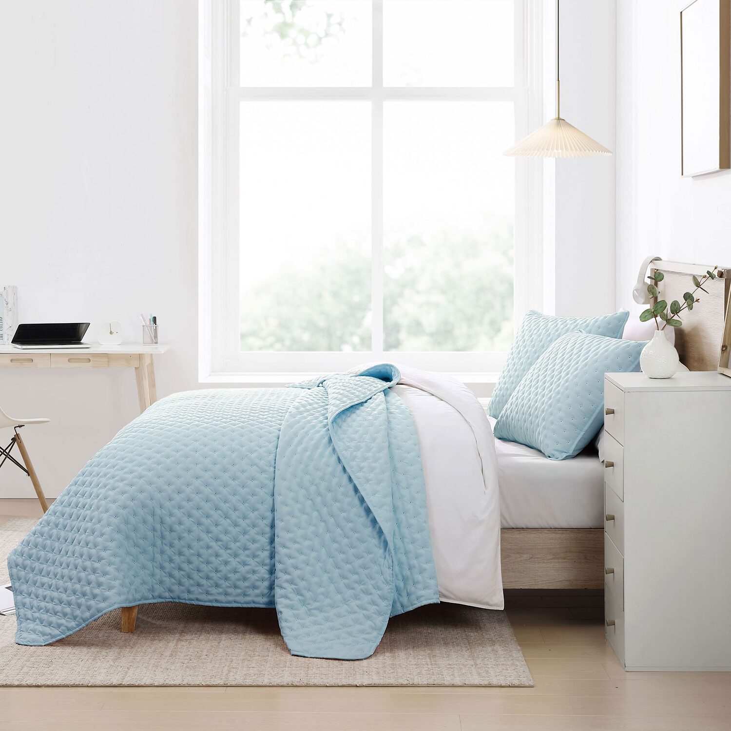 Swift Home Wrinkle Resistant Quilt Set