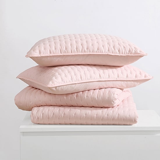 Swift Home Wrinkle Resistant Quilt Set