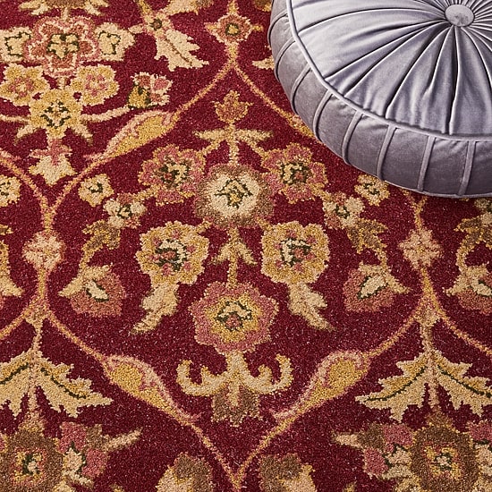 Safavieh Hedley Traditional Rugs