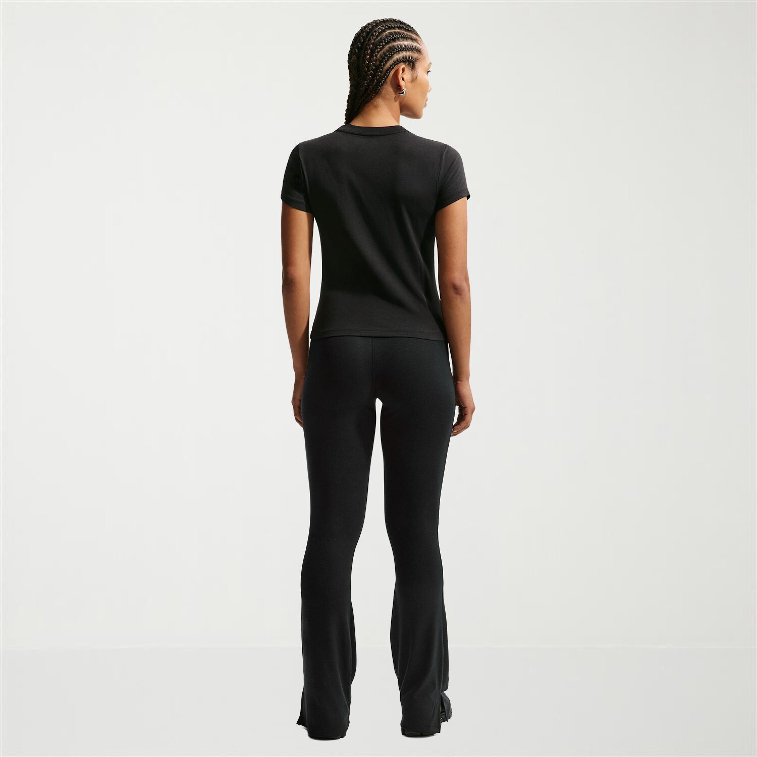 Nike Womens Crew Neck Short Sleeve T-Shirt