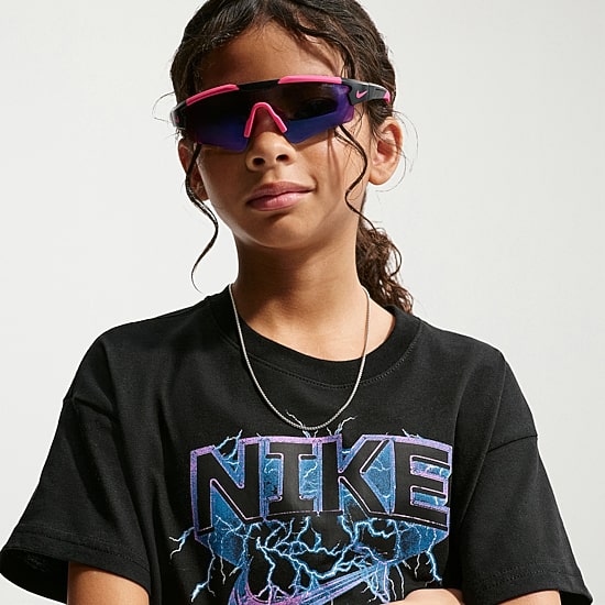 Nike Big Kid Unisex Crew Neck Short Sleeve Regular Fit Graphic T-Shirt