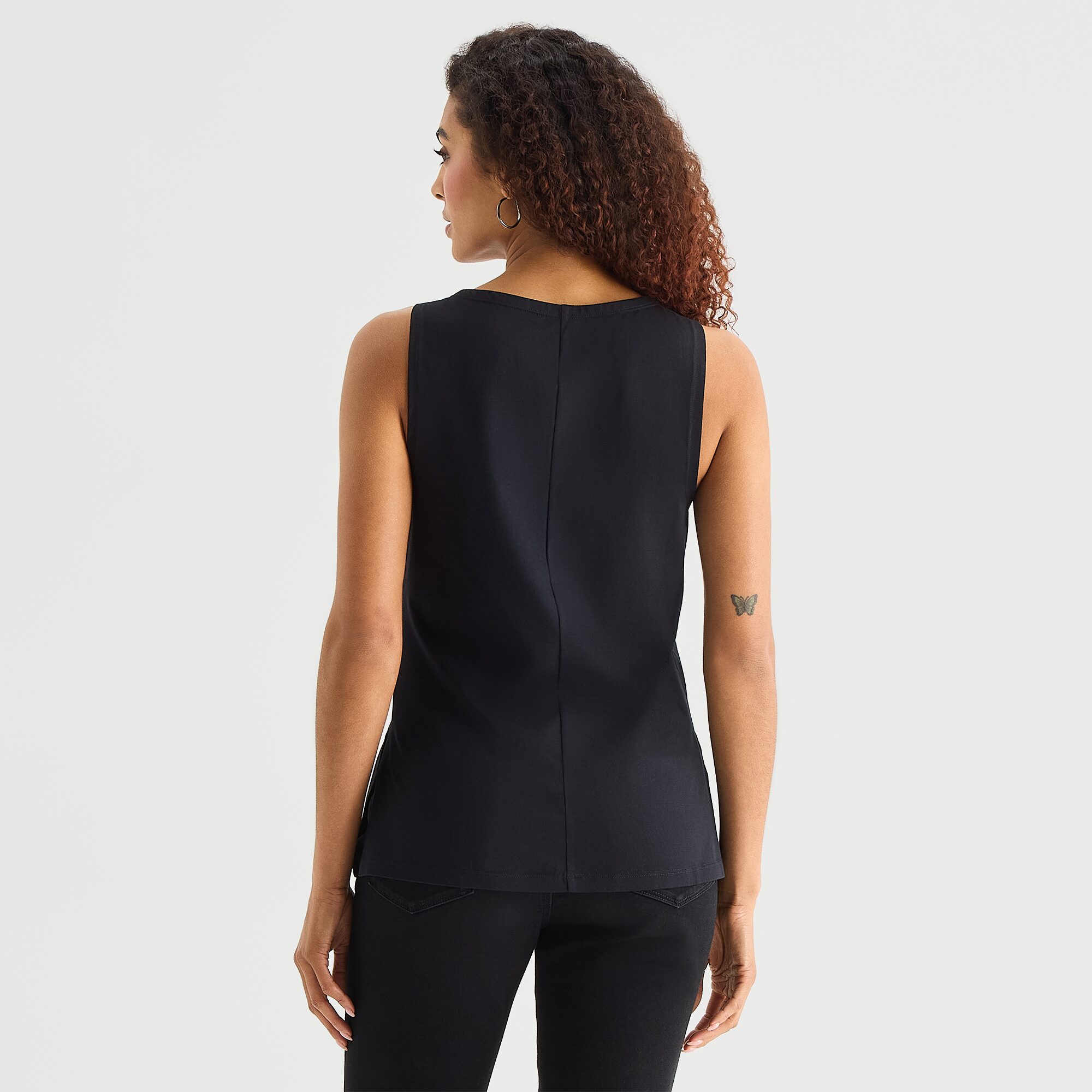 a.n.a Womens Round Neck Sleeveless Tank Top