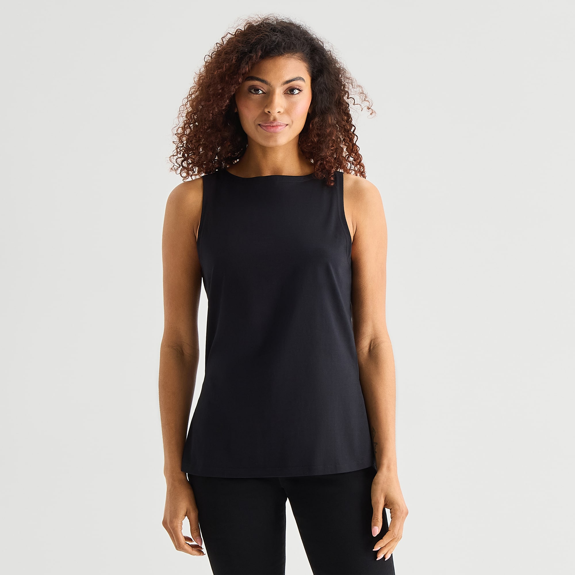 a.n.a Womens Round Neck Sleeveless Tank Top