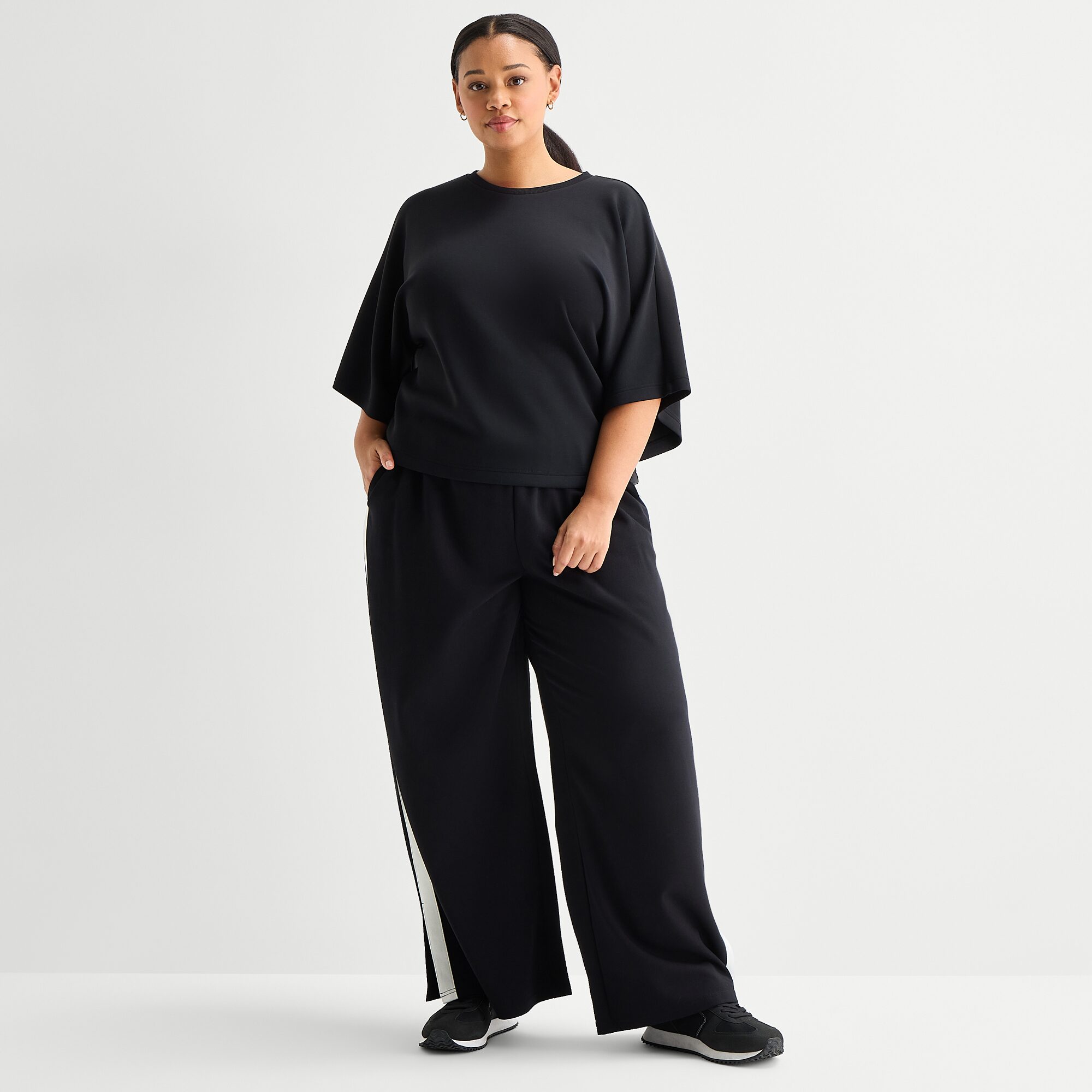 Stylus Womens Plus Crew Neck Short Sleeve T-Shirt