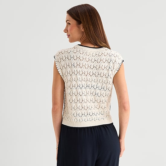 a.n.a Womens Crew Neck Sweater Vest