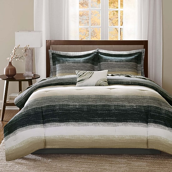 Madison Park Essentials Barret Complete Bedding Set with Cotton Sheets