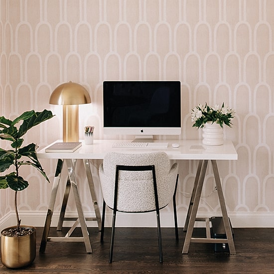 Tempaper Queen Peel & Stick Wallpaper