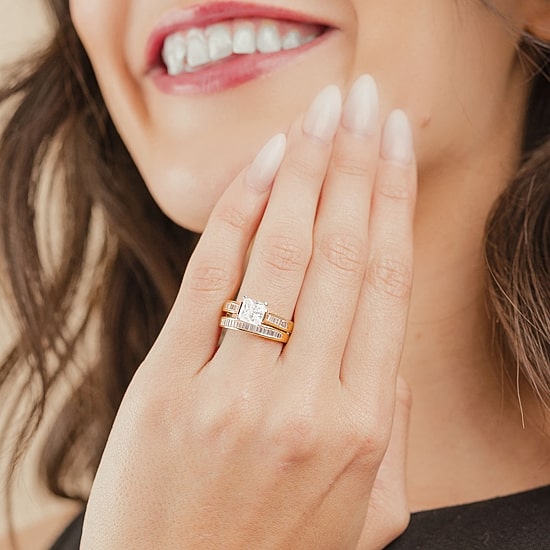 (G / Si2) Womens 2 CT. T.W. Lab Grown White Diamond 10K Two Tone Gold Side Stone Bridal Set