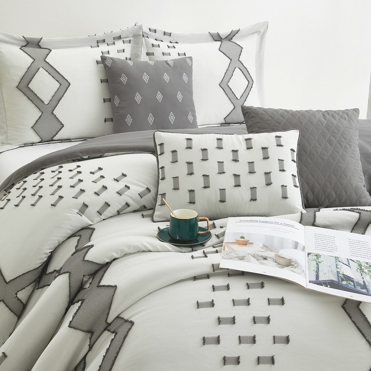 Stratford Park Wesley 7-pc. Geometric Lightweight Comforter Set