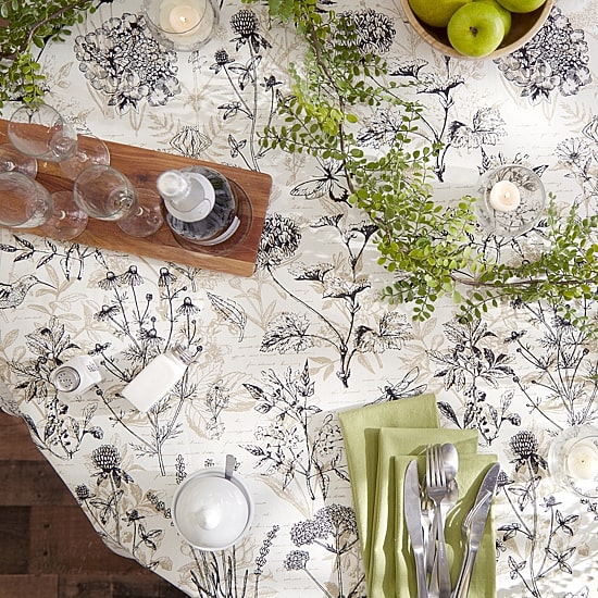 Design Imports Botanical Tablecloth