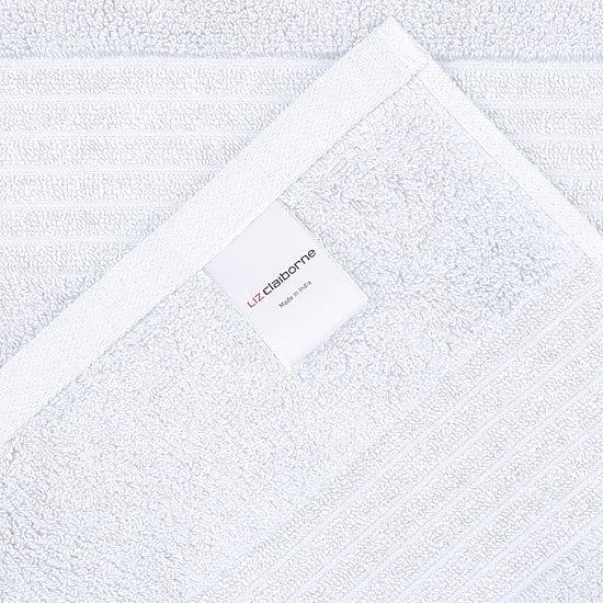 Liz Claiborne Signature Plush Bath Towel