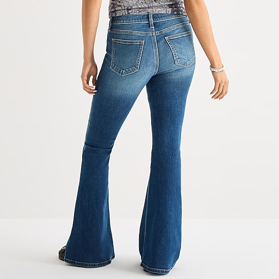 Arizona Womens Juniors Low Rise Flare Leg Jean