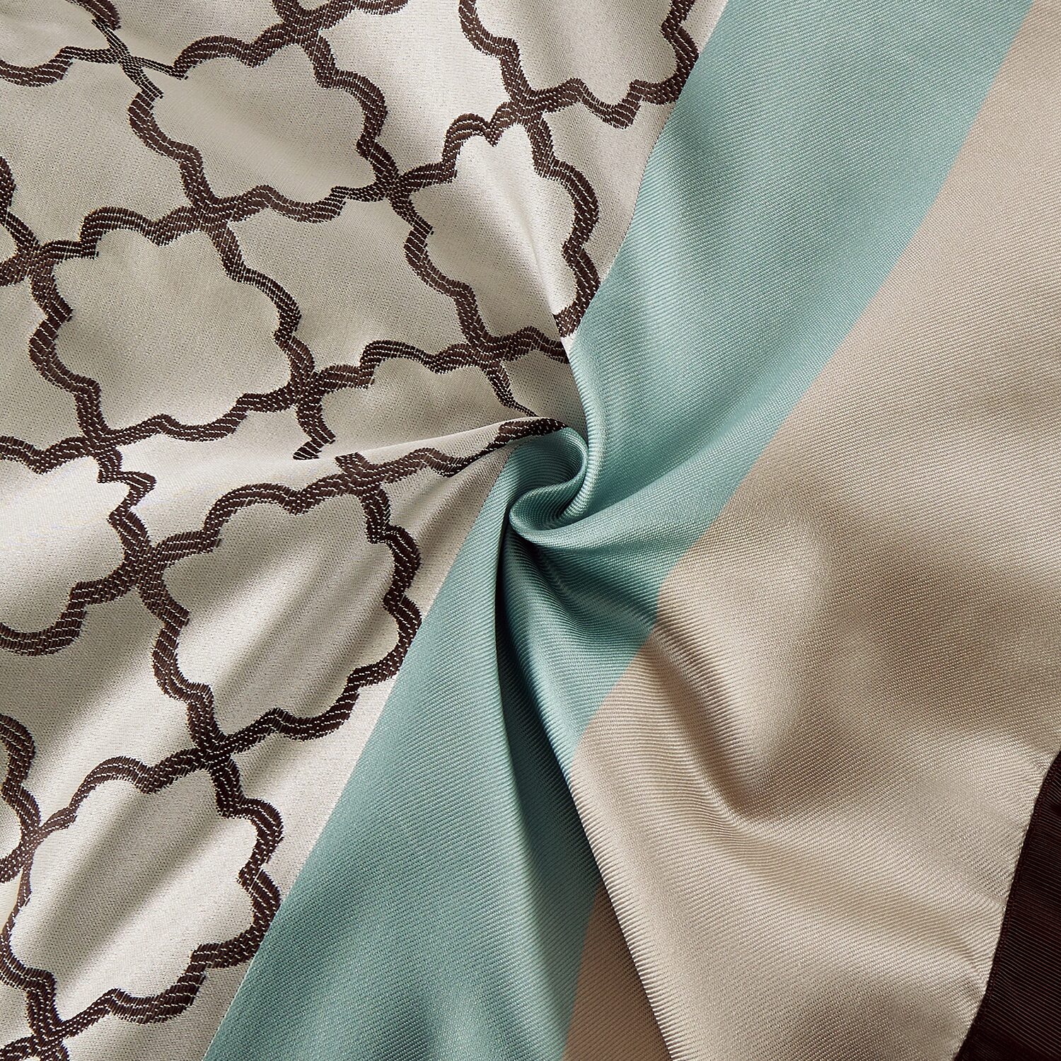 Stratford Park Mirza 8-pc. Complete Bedding Set