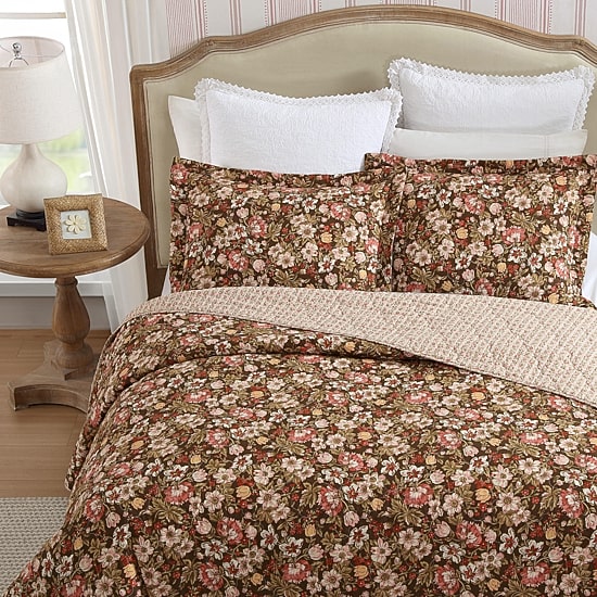 Laura Ashley Marta Quilt Set
