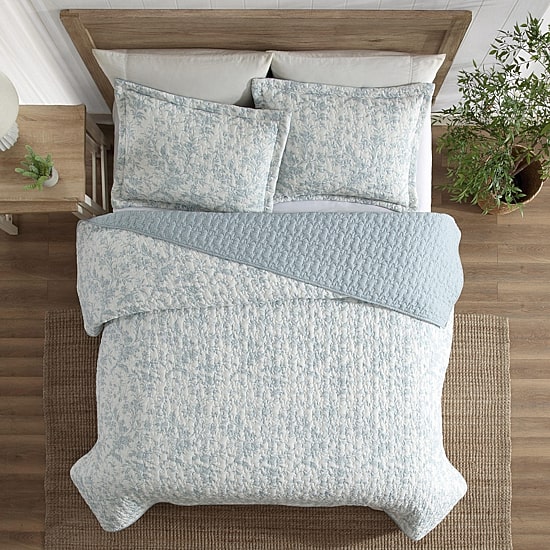 Laura Ashley Amberly Quilt Set