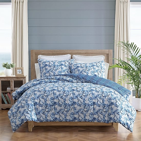 Laura Ashley Sweet Memories Midweight Comforter Set