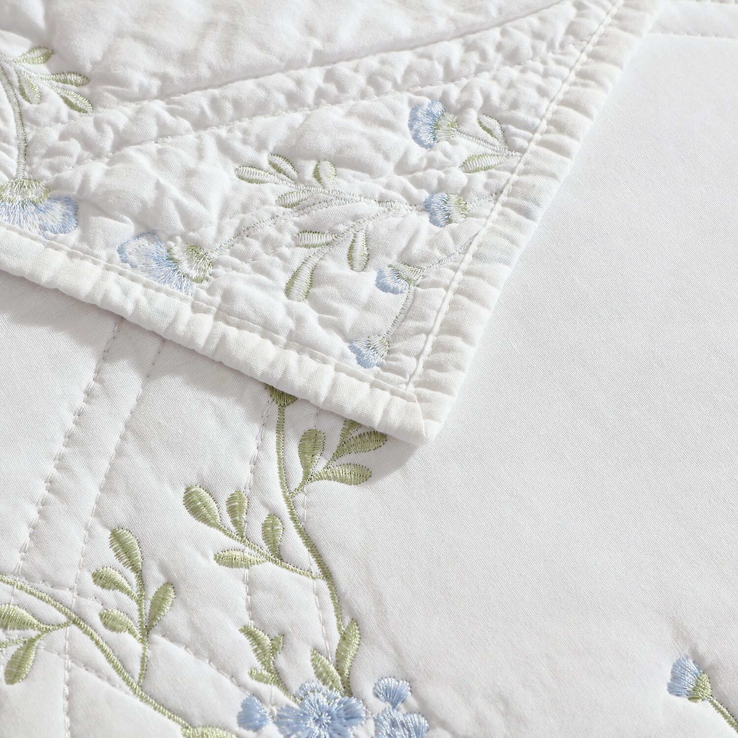 Laura Ashley Floral Embroidery Quilt Set