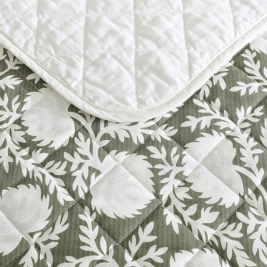 Eddie Bauer Garden Bloom Quilt Set