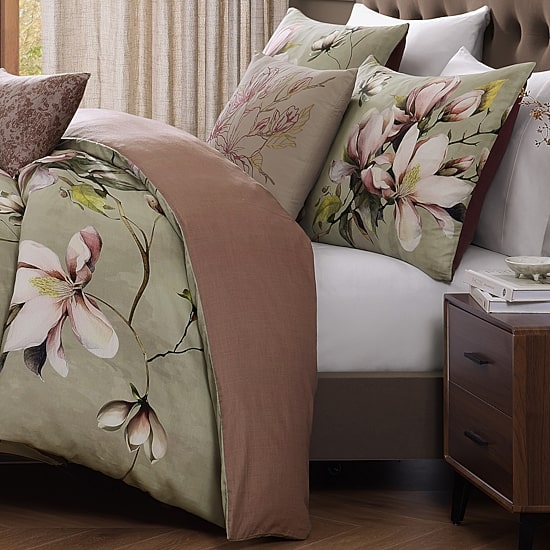 Bebejan Purple Lilies 5-pc. Midweight Reversible Comforter Set