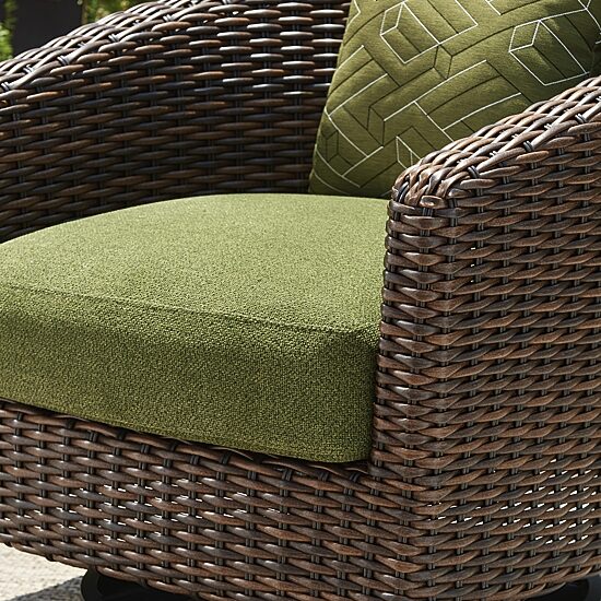 Signature Design by Ashley Hoquiam Outdoor Swivel Lounge Chair with Cushion