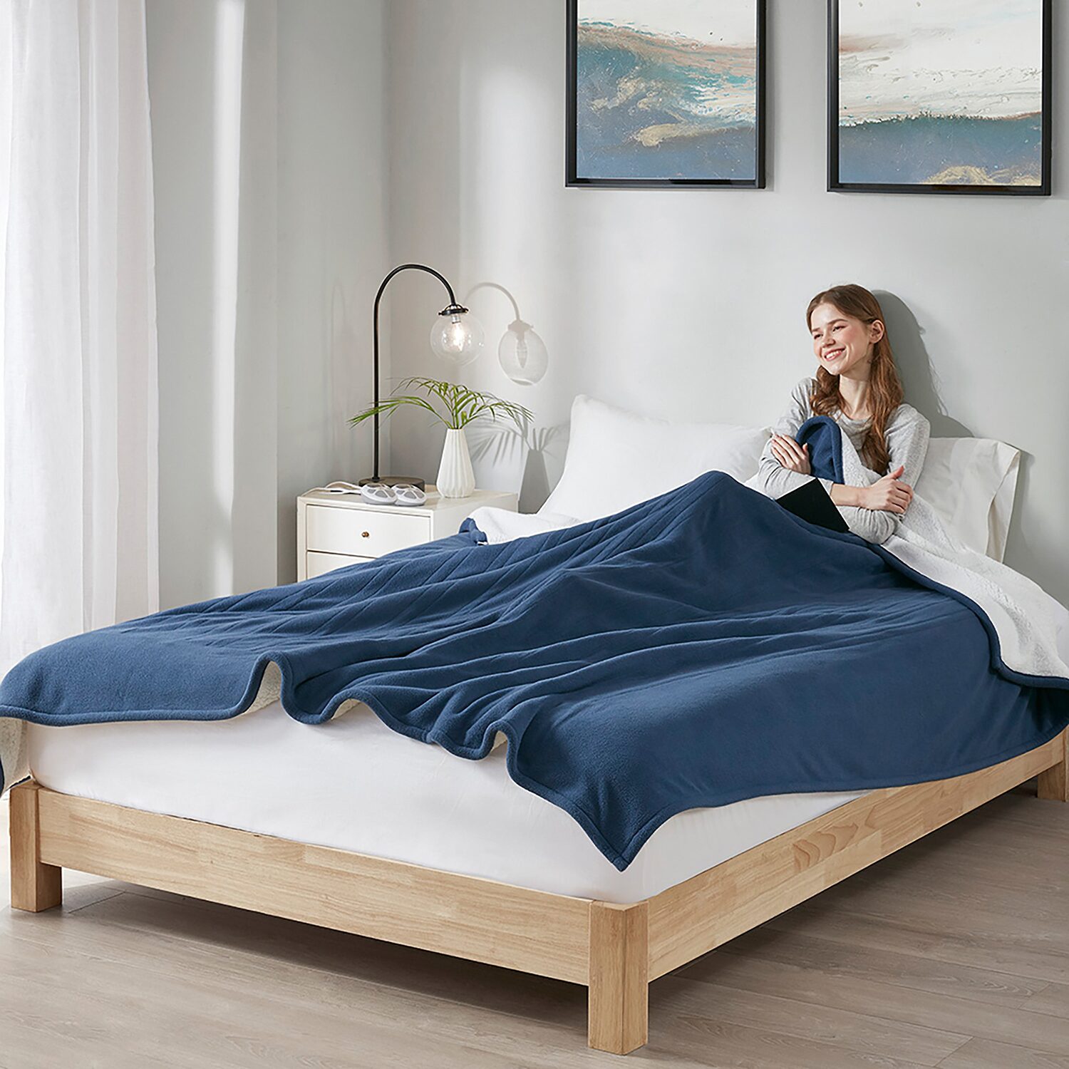 Serta® Fleece to Sherpa Heated Electric Blanket