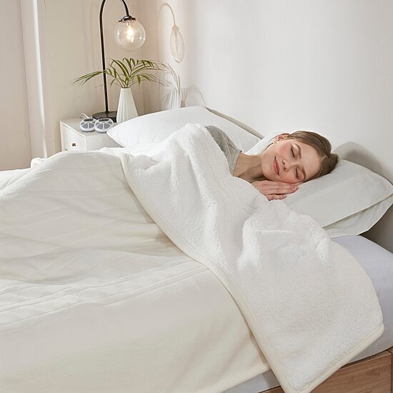 Serta® Fleece to Sherpa Heated Electric Blanket