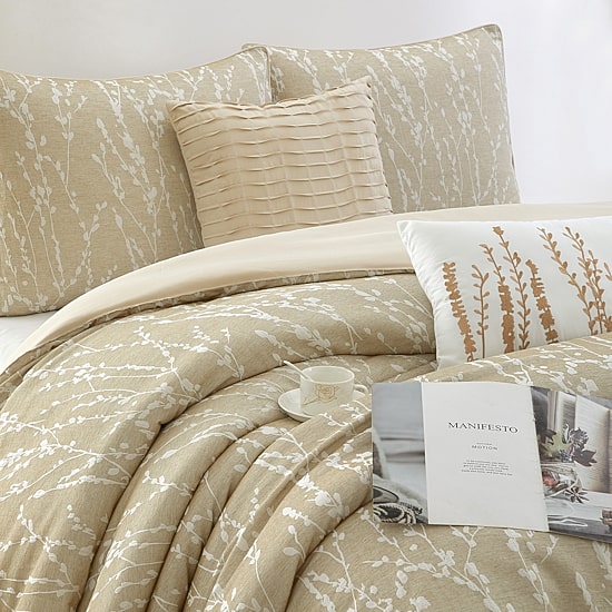 Stratford Park Lileas 6-pc. Floral Lightweight Comforter Set