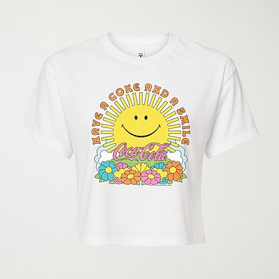 Womens Juniors Crew Neck Short Sleeve Regular Fit Graphic T-Shirt