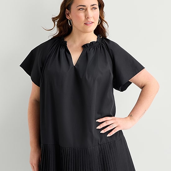 Robbie Bee Womens Plus V Neck Short Sleeve Shift Dress