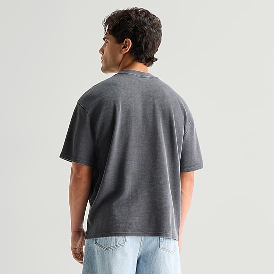 Arizona Mens Crew Neck Short Sleeve Boxy Fit Graphic T-Shirt