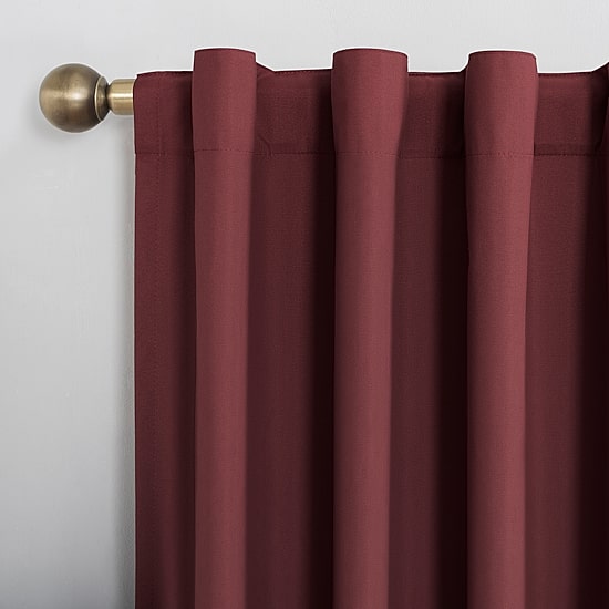Sun Zero Cyrus Thermal Rod Pocket Back Tab Energy Saving 100% Blackout Single Curtain Panel