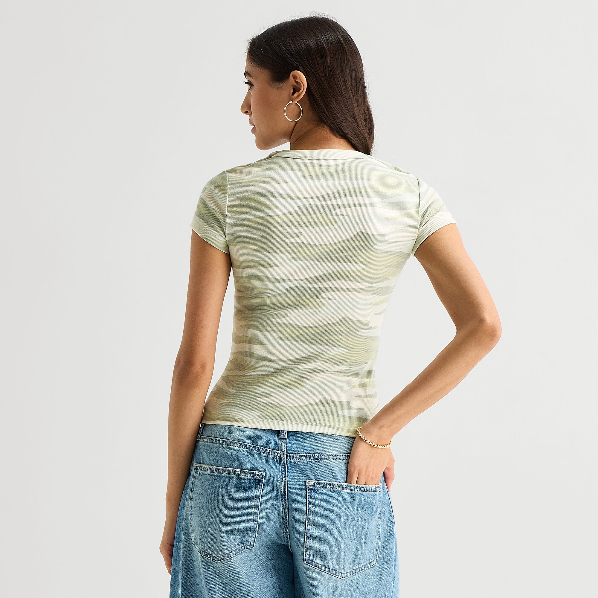 Arizona Womens Crew Neck Short Sleeve T-Shirt