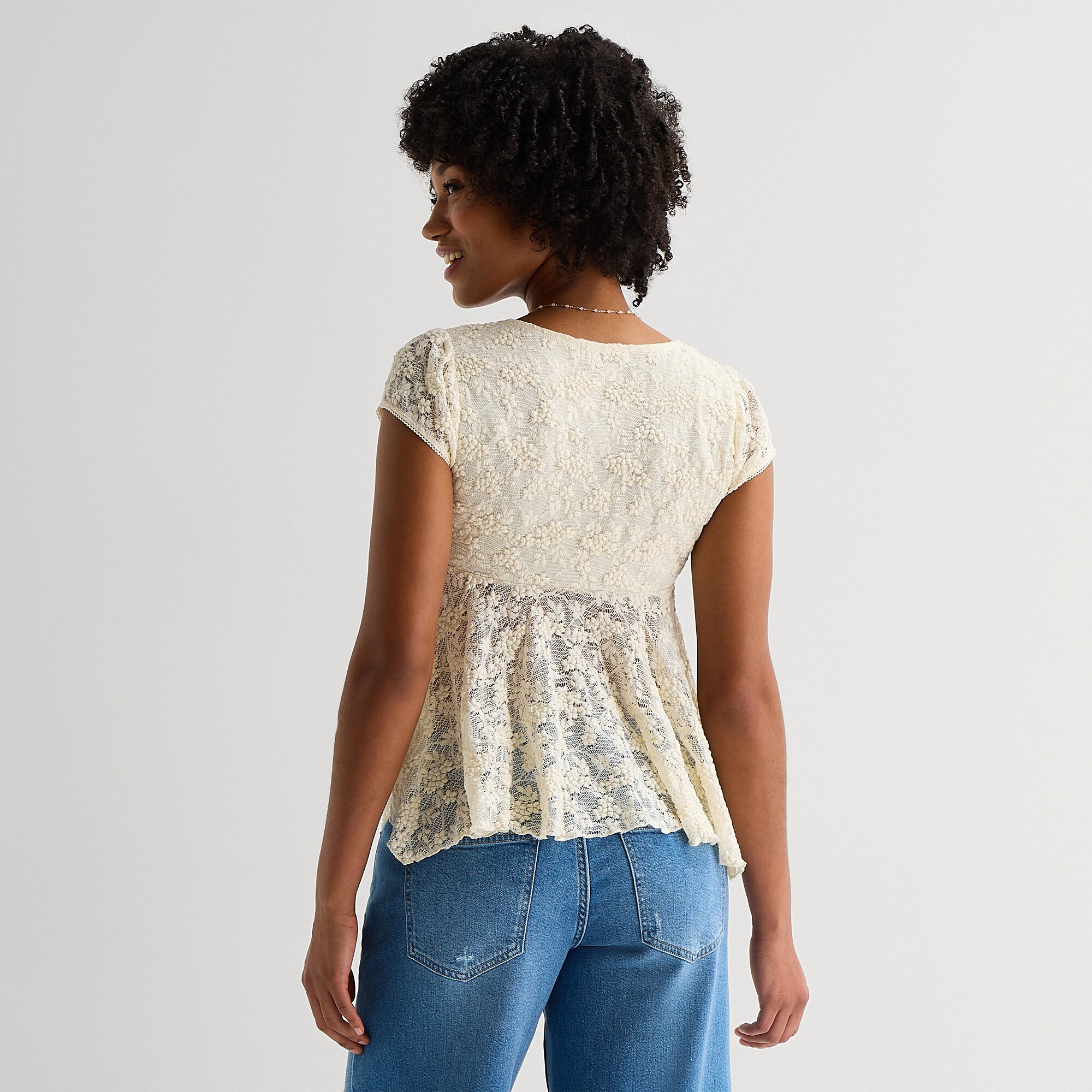 Arizona Womens Juniors Short Sleeve Babydoll Top