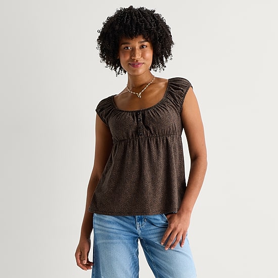 Arizona Womens Juniors Scoop Neck Short Sleeve Babydoll Top