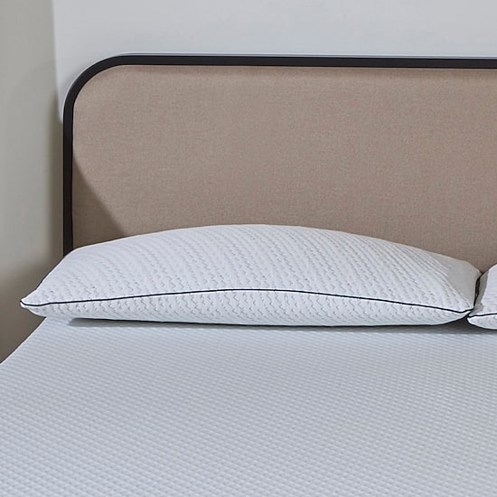 La-Z-Boy Serene Foam Density Pillow Traditional/ Firm-Extra Firm