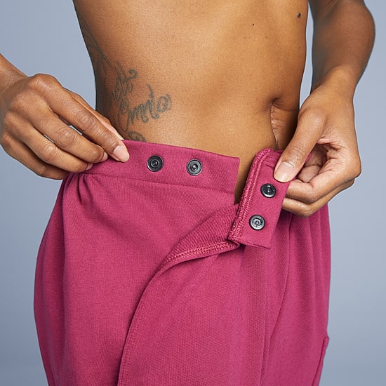 Slick Chicks Women’s Adaptive Fitted Lounge Pants