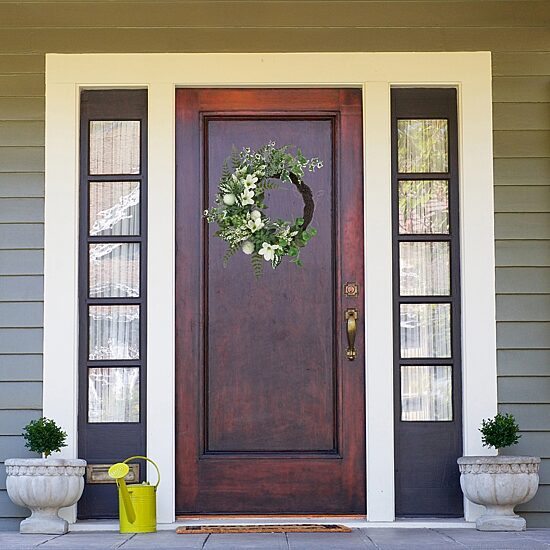 Northlight 24in Hellebores And Ivy Floral Wreath